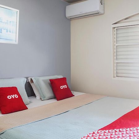 Oyo M&J Hotel Santo Antônio do Descoberto Zewnętrze zdjęcie