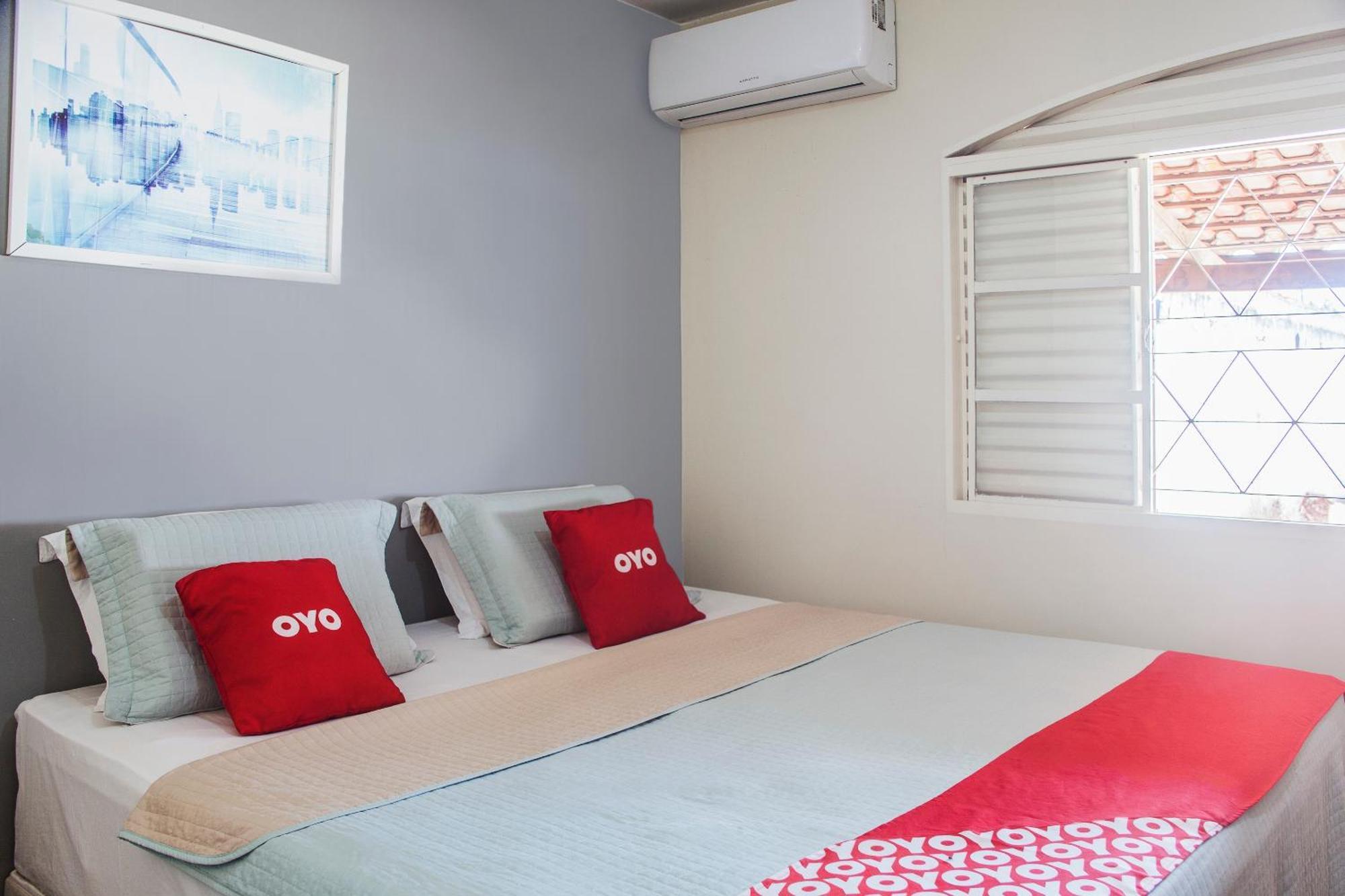Oyo M&J Hotel Santo Antônio do Descoberto Zewnętrze zdjęcie